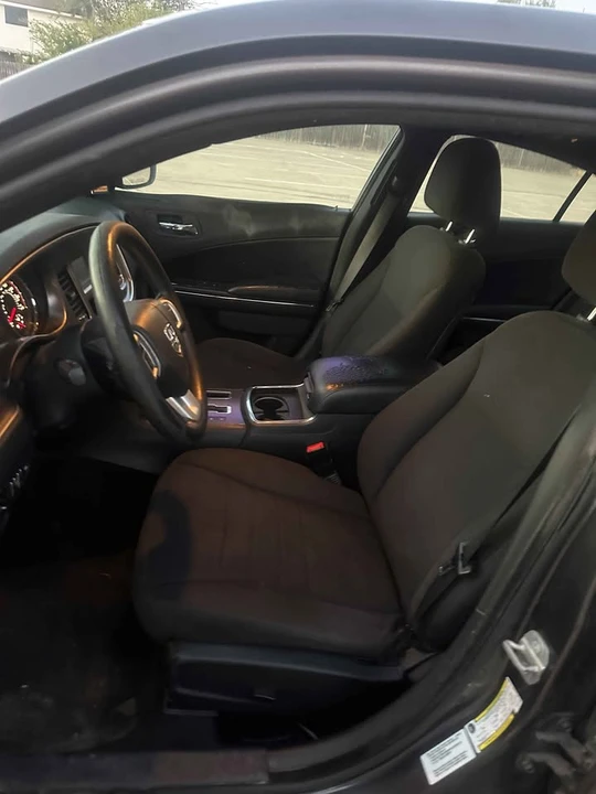 2014 Dodge Charger 7th Gen - Image 14 of 15