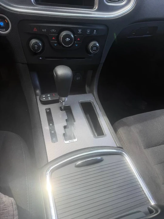2014 Dodge Charger 7th Gen - Image 12 of 16