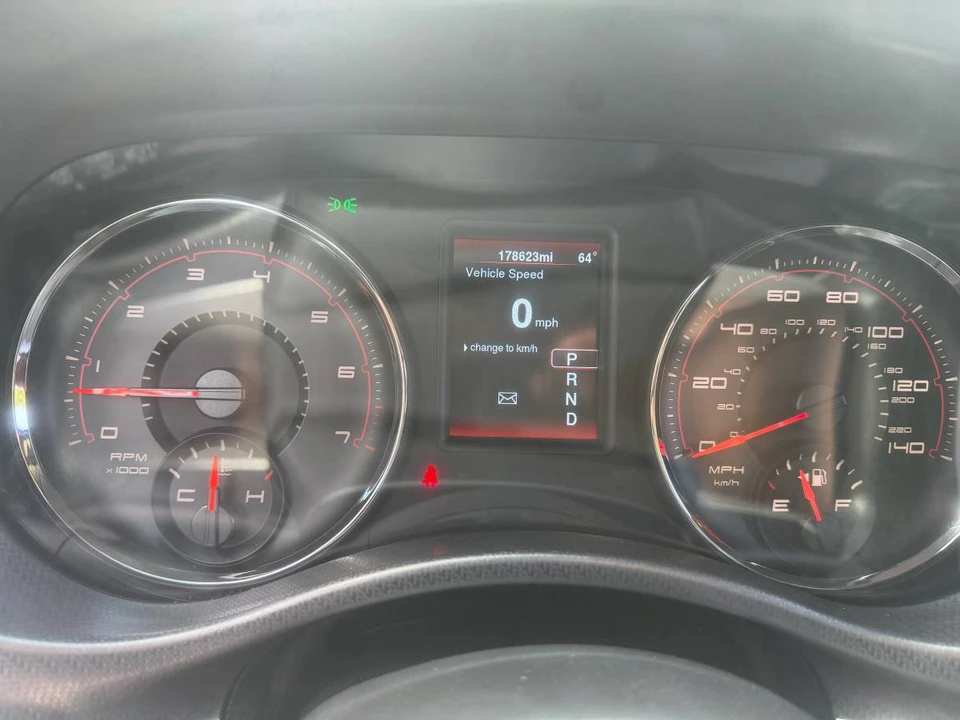 2014 Dodge Charger 7th Gen - Image 15 of 16