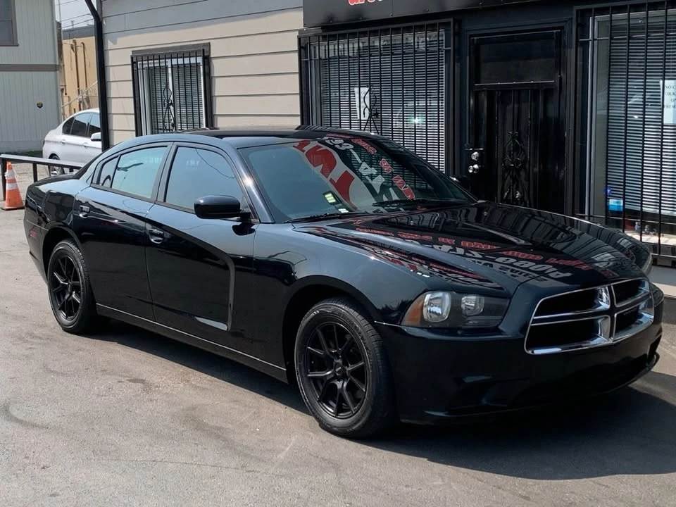 2014 Dodge Charger 7th Gen - Image 5 of 12