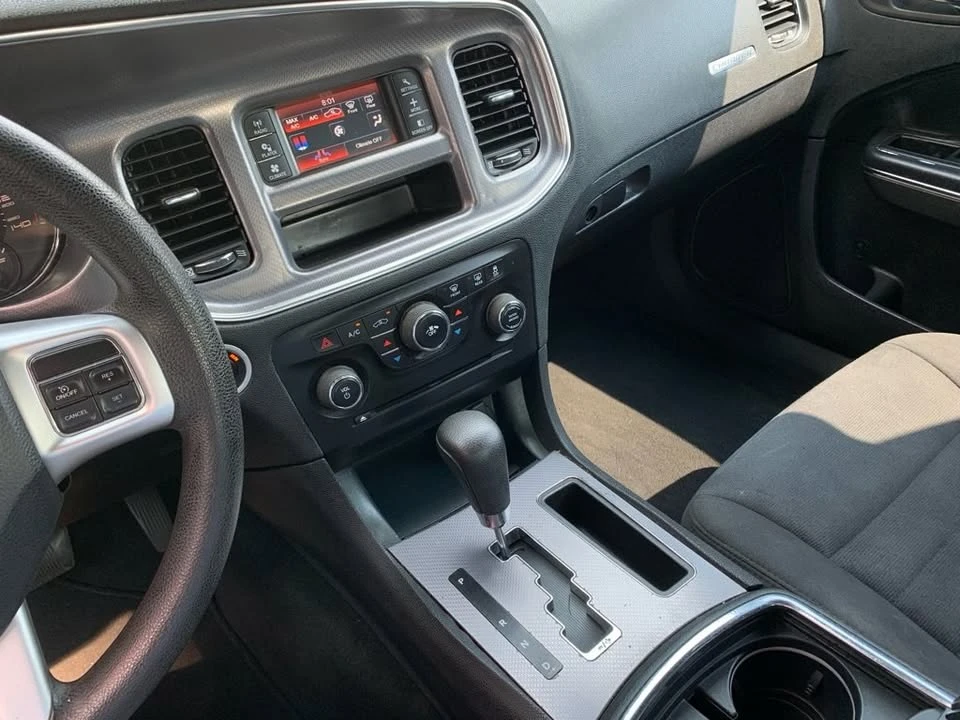 2014 Dodge Charger 7th Gen - Image 10 of 12