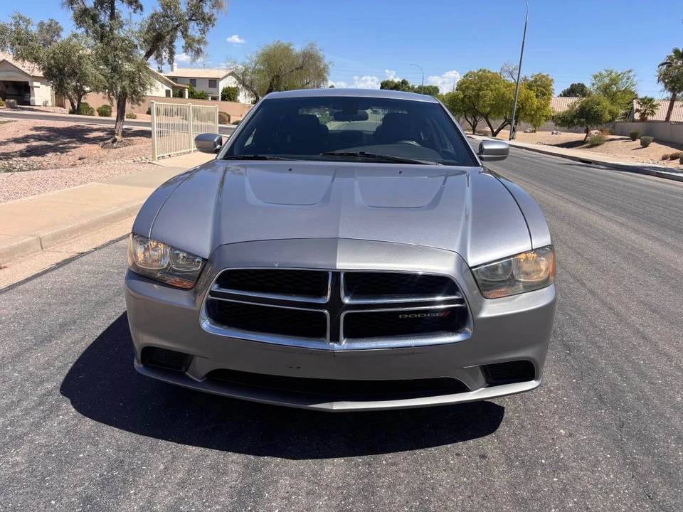 2014 Dodge Charger 7th Gen - Image 2 of 18