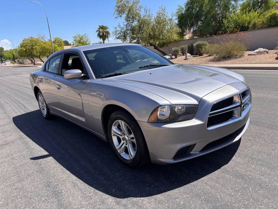 2014 Dodge Charger 7th Gen - Image 3 of 18