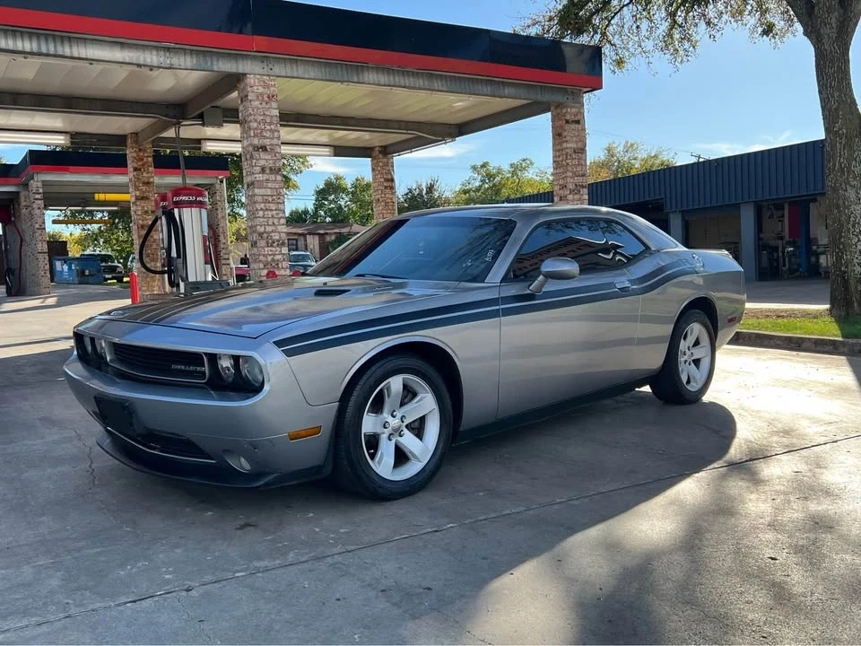 2014 Dodge Challenger 3rd Gen - Image 3 of 10