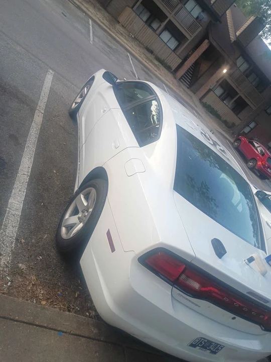 2014 Dodge Charger 7th Gen - Image 4 of 6