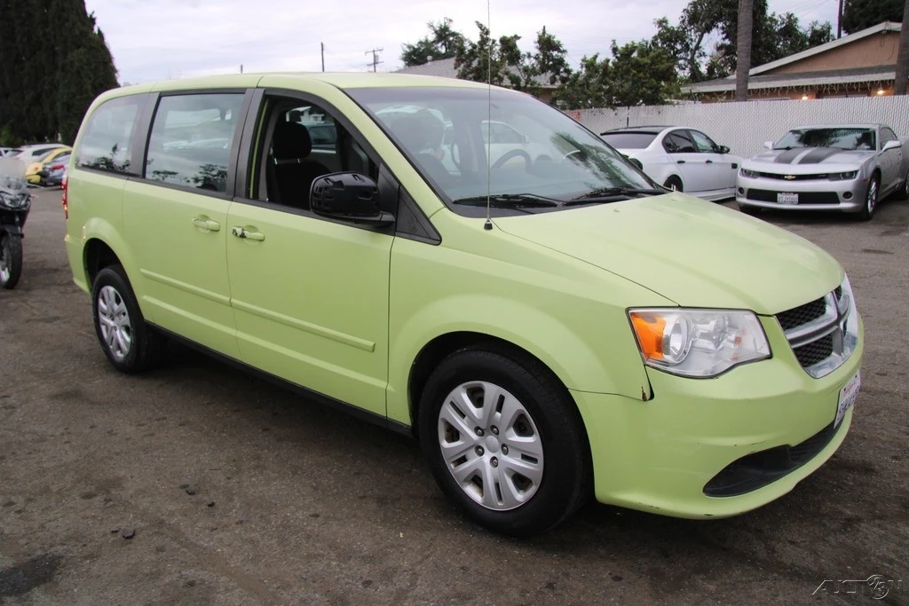 2014 Dodge Caravan - Image 8 of 21