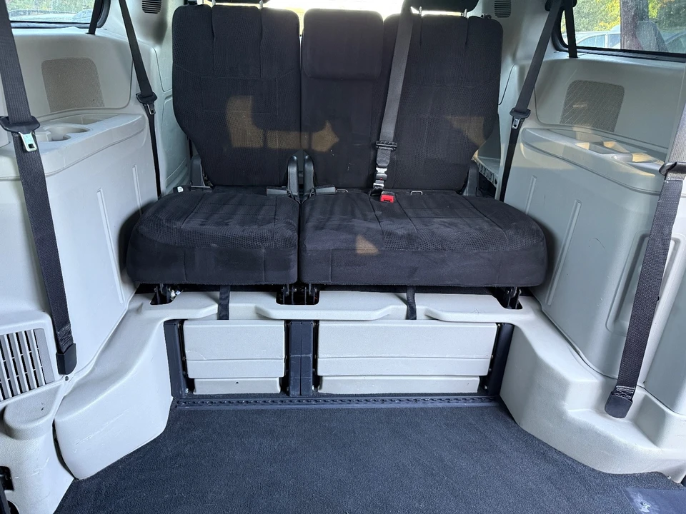 2014 Dodge Caravan - Image 11 of 20