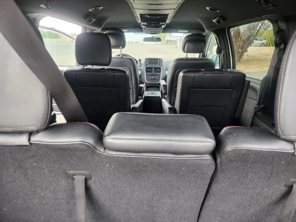 2014 Dodge Caravan - Image 10 of 12