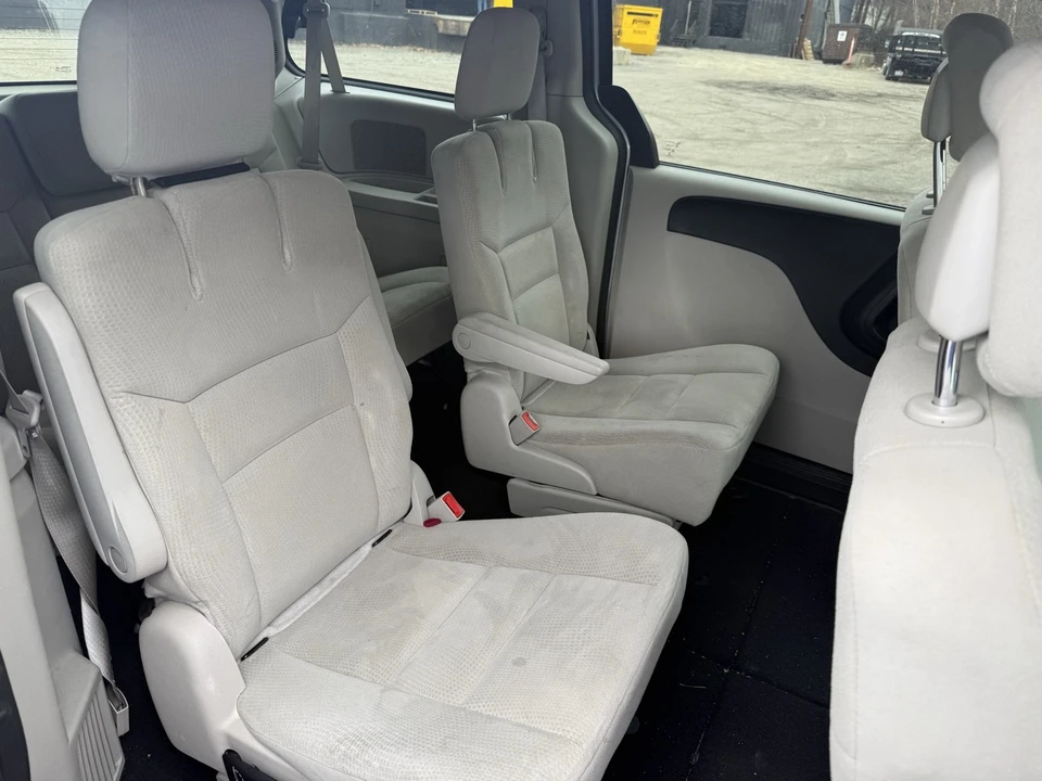 2014 Dodge Caravan - Image 12 of 15