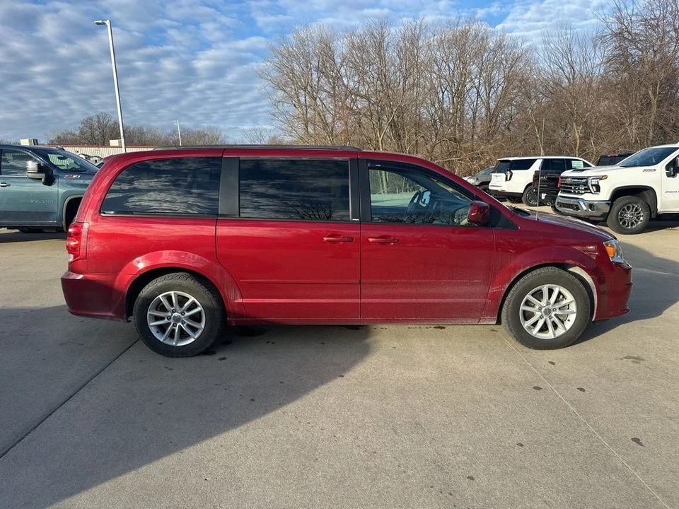 2014 Dodge Caravan - Image 6 of 12
