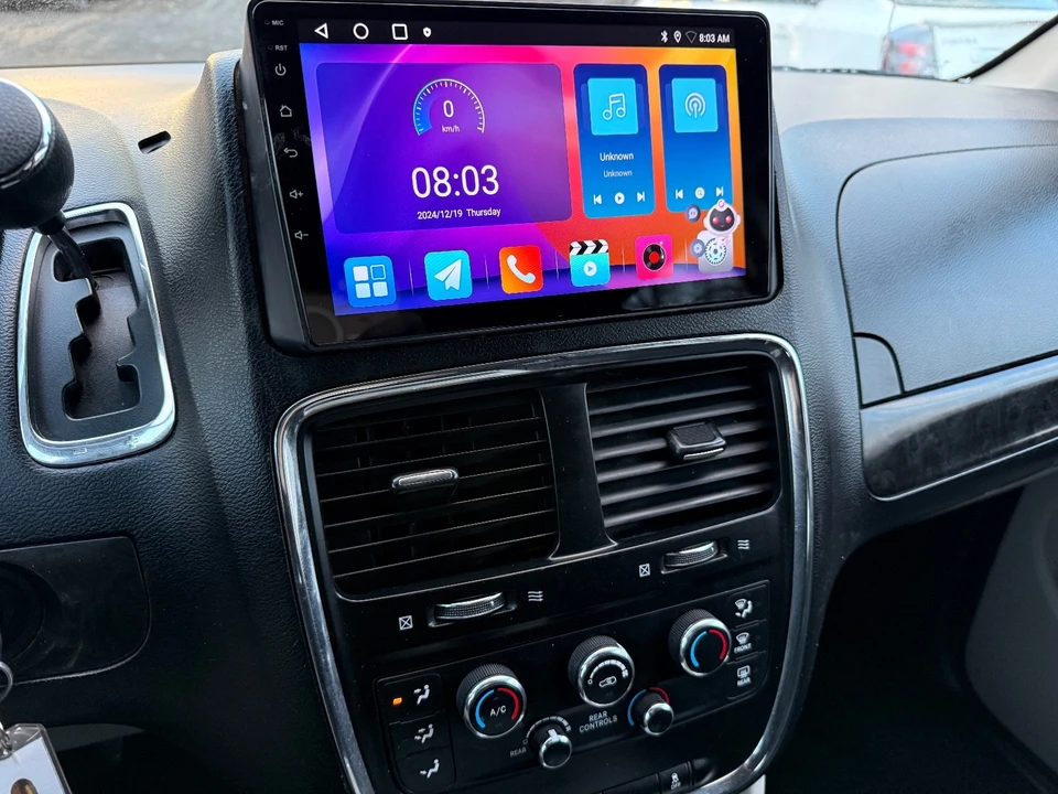 2014 Dodge Caravan - Image 11 of 20