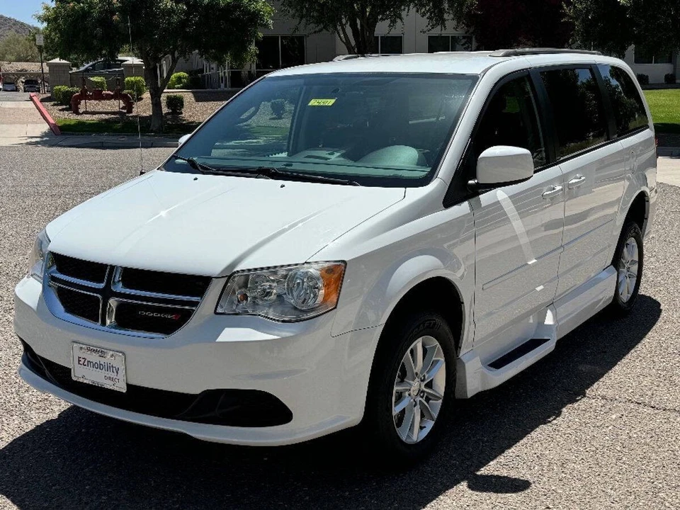 2014 Dodge Caravan - Image 9 of 15