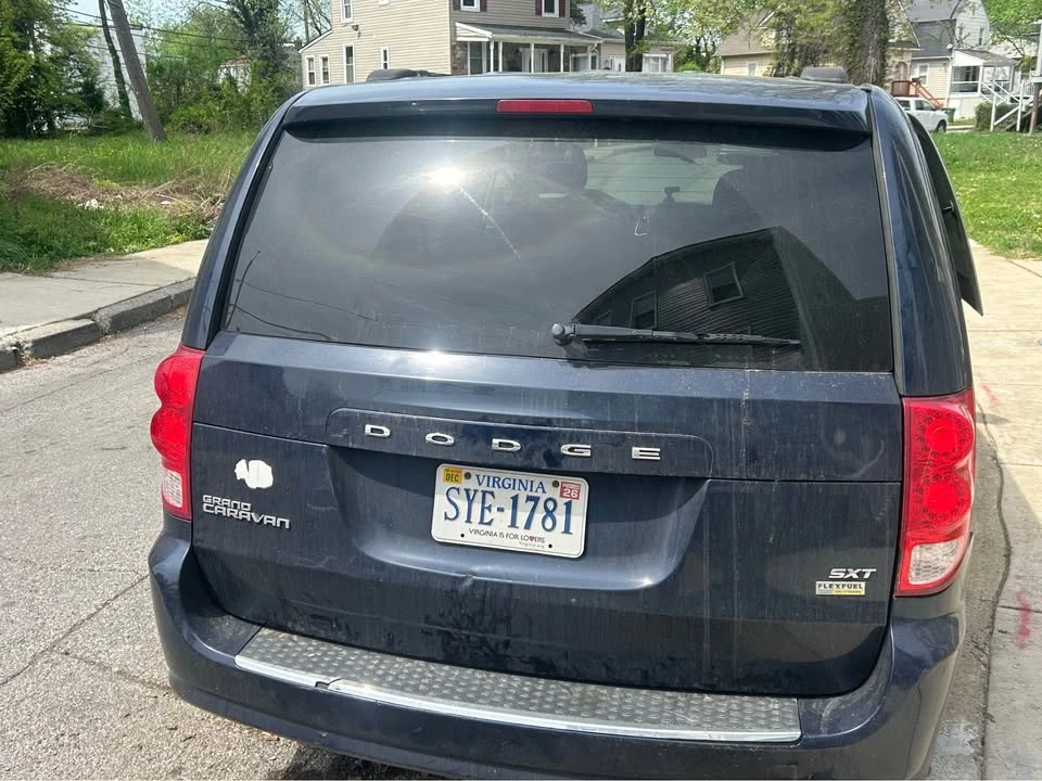 2014 Dodge Caravan - Image 7 of 14