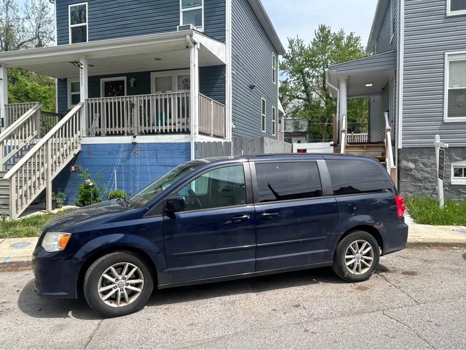 2014 Dodge Caravan - Image 12 of 14