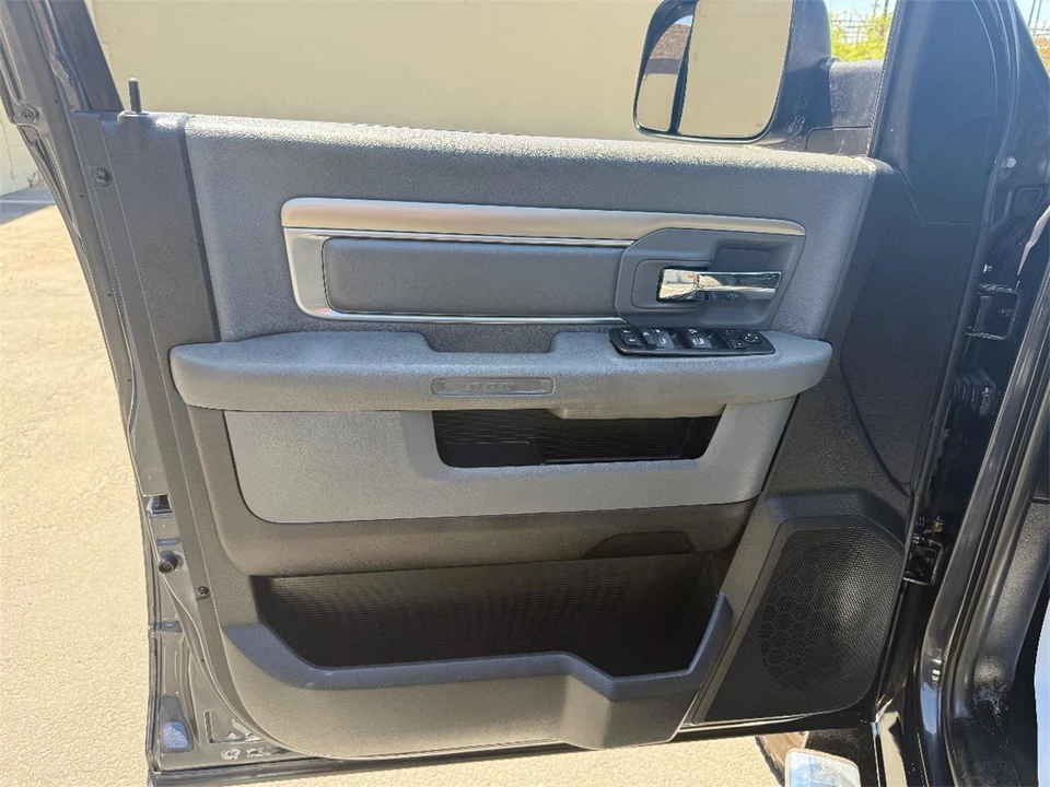 2014 Dodge Ram 4th Gen - Image 9 of 28
