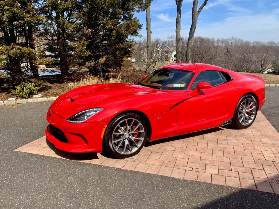 2014 Dodge Viper 5th Gen - Image 4 of 31