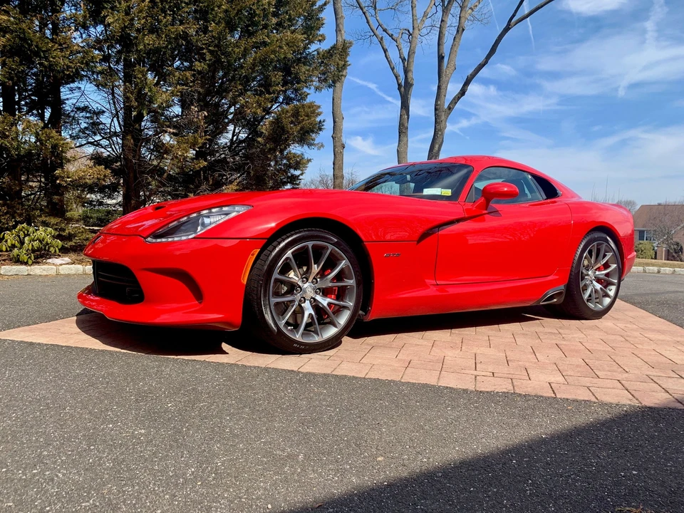 2014 Dodge Viper 5th Gen - Image 3 of 31