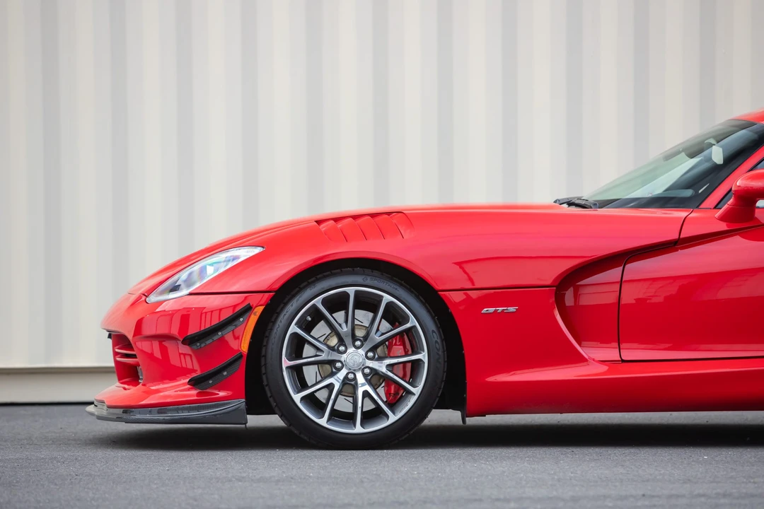 2014 Dodge Viper 5th Gen - Image 27 of 31
