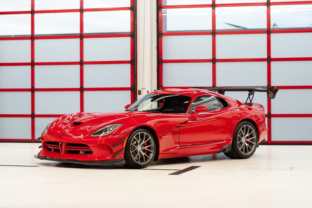 2014 Dodge Viper 5th Gen - Image 4 of 31