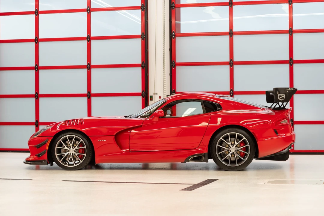 2014 Dodge Viper 5th Gen - Image 6 of 31