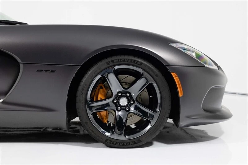 2014 Dodge Viper 5th Gen - Image 13 of 31