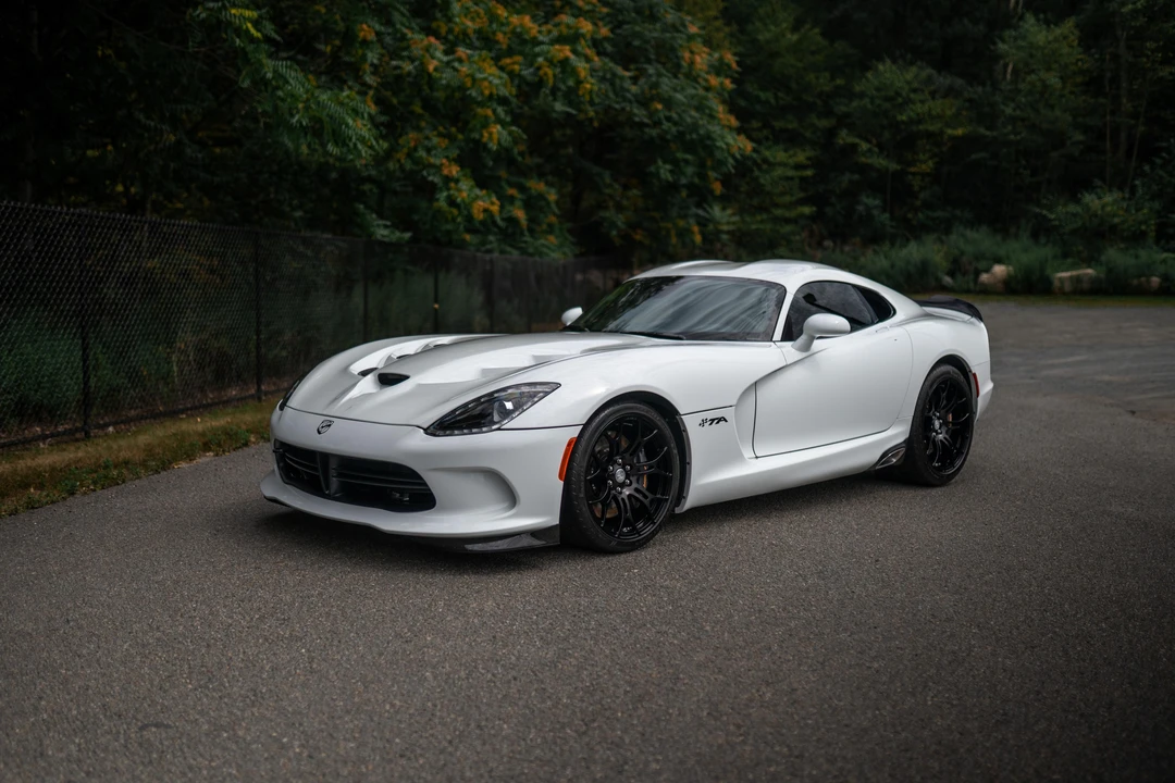 2014 Dodge Viper 5th Gen - Image 9 of 31