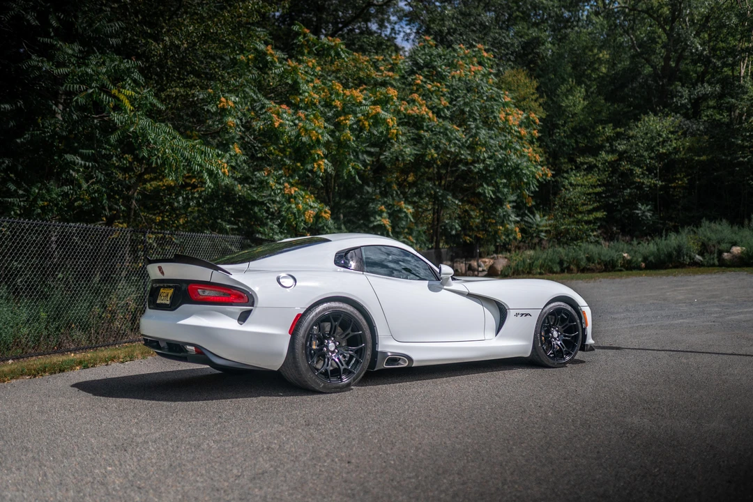 2014 Dodge Viper 5th Gen - Image 16 of 31