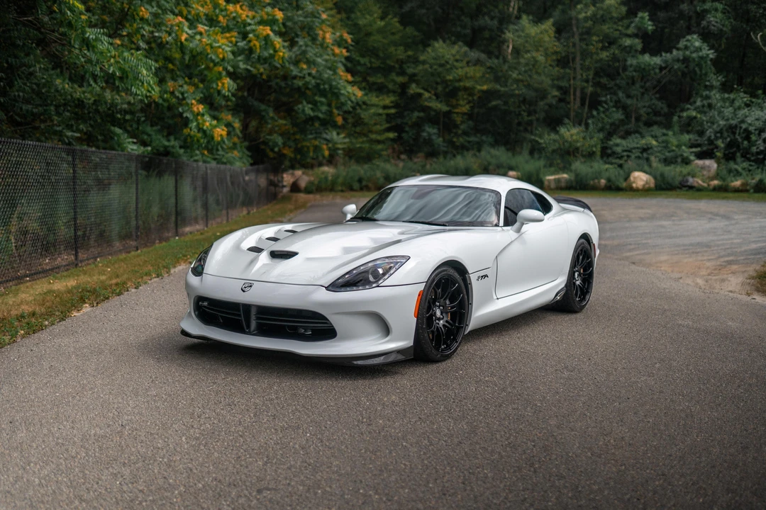 2014 Dodge Viper 5th Gen - Image 8 of 31