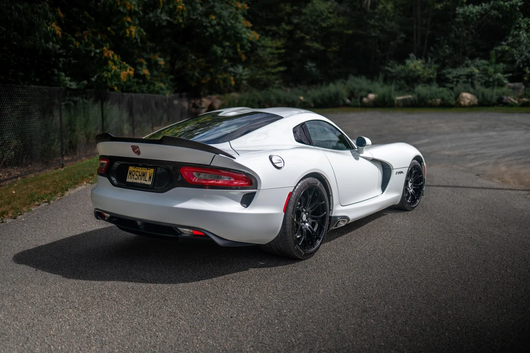 2014 Dodge Viper 5th Gen - Image 15 of 31