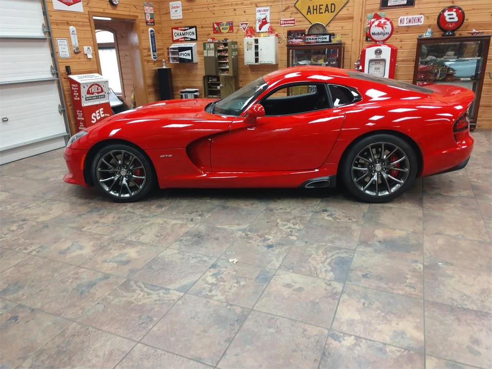 2014 Dodge Viper 5th Gen - Image 3 of 14