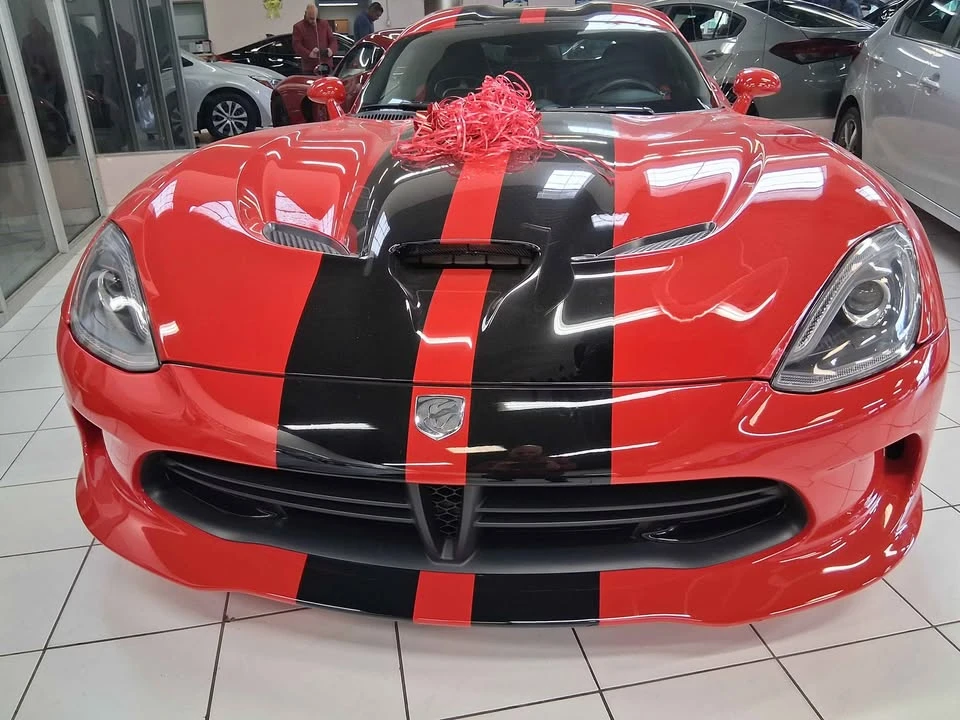 2014 Dodge Viper 5th Gen - Image 4 of 4