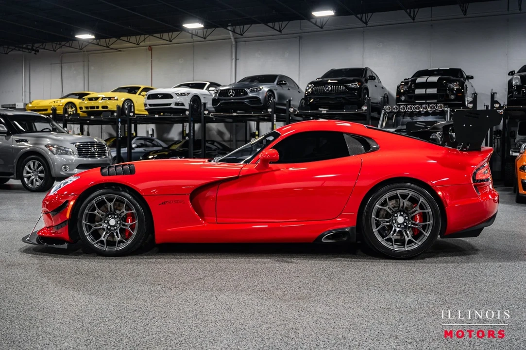 2014 Dodge Viper ACR 5th Gen - Image 2 of 21
