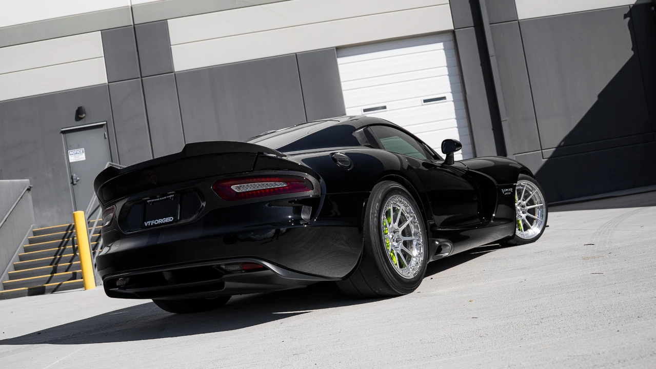 2014 Dodge Viper 5th Gen - Image 4 of 21