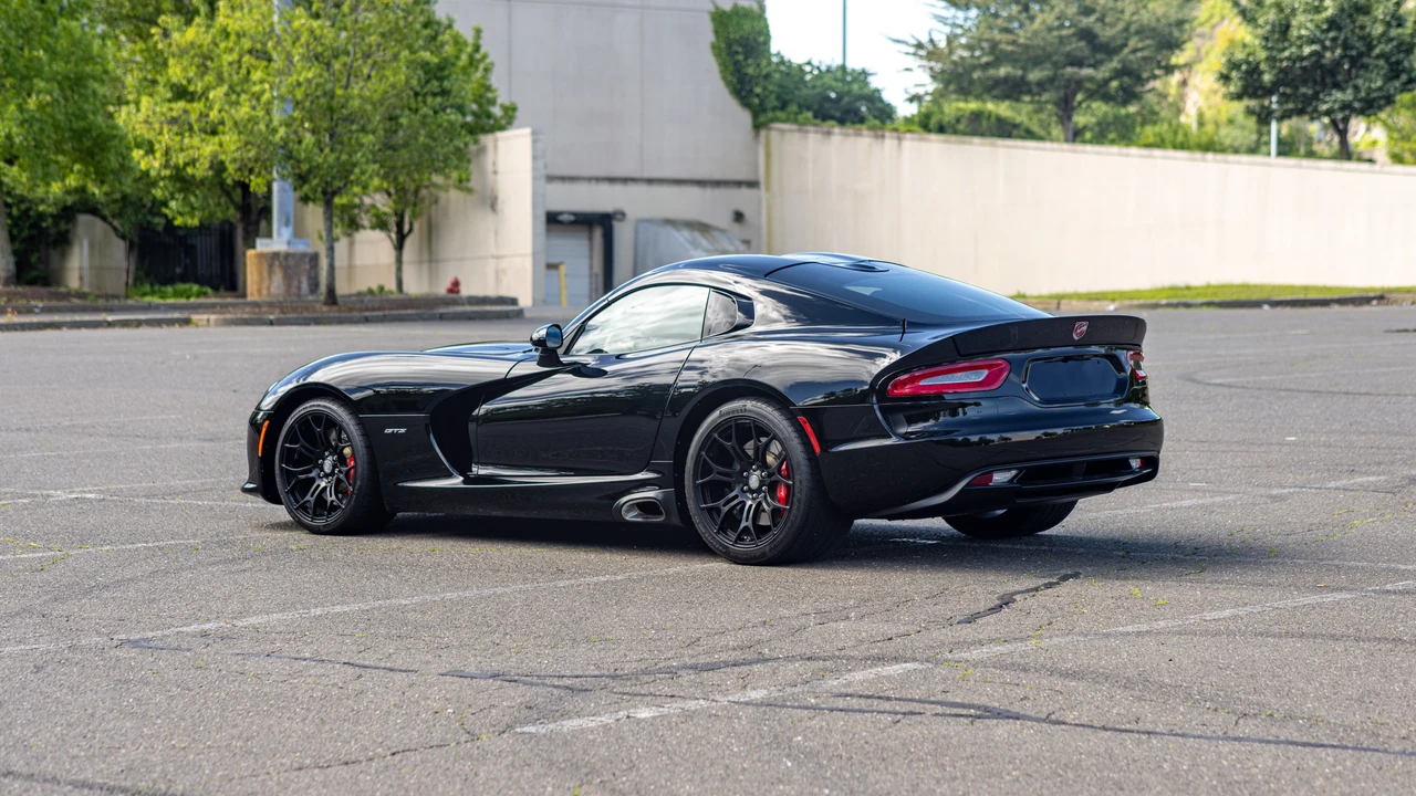 2014 Dodge Viper 5th Gen - Image 7 of 31