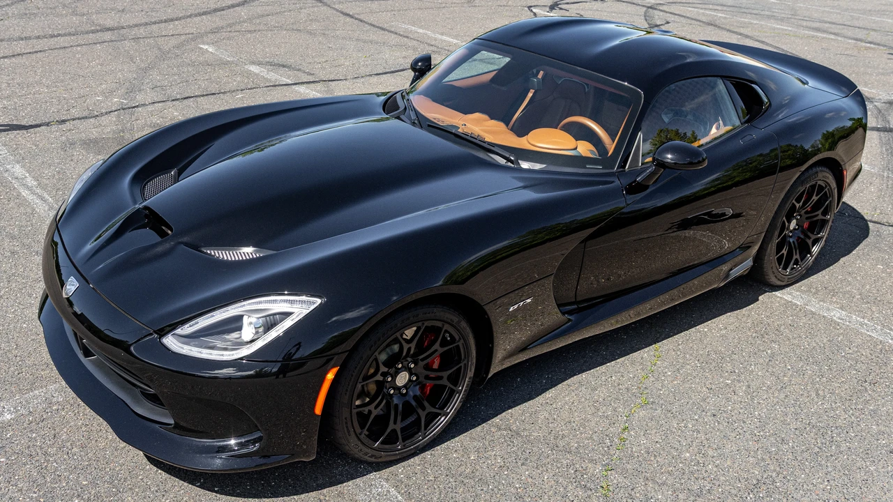 2014 Dodge Viper 5th Gen - Image 9 of 31