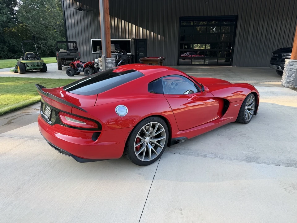 2014 Dodge Viper 5th Gen - Image 4 of 19