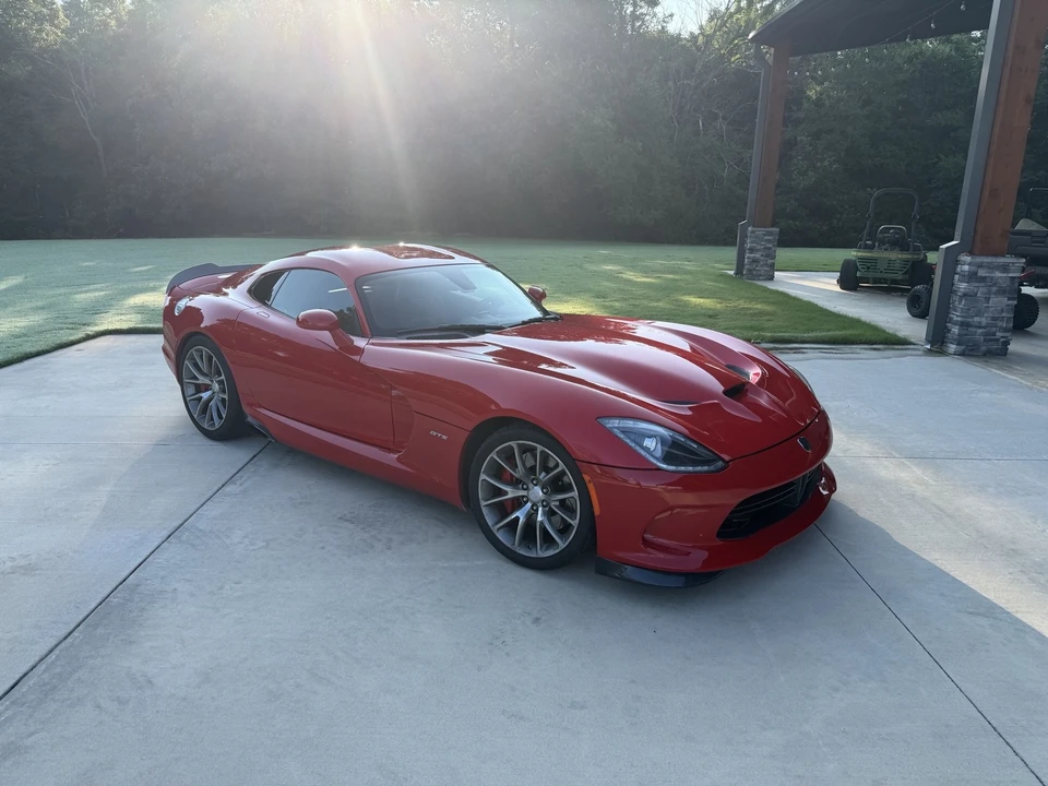 2014 Dodge Viper 5th Gen - Image 3 of 19