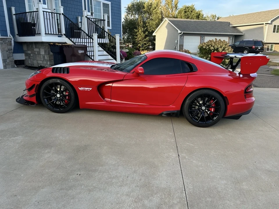 2014 Dodge Viper 5th Gen - Image 13 of 21