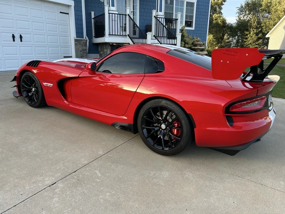 2014 Dodge Viper 5th Gen - Image 5 of 21