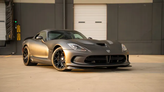 2014 Dodge Viper GTS Anodized Carbon T/A