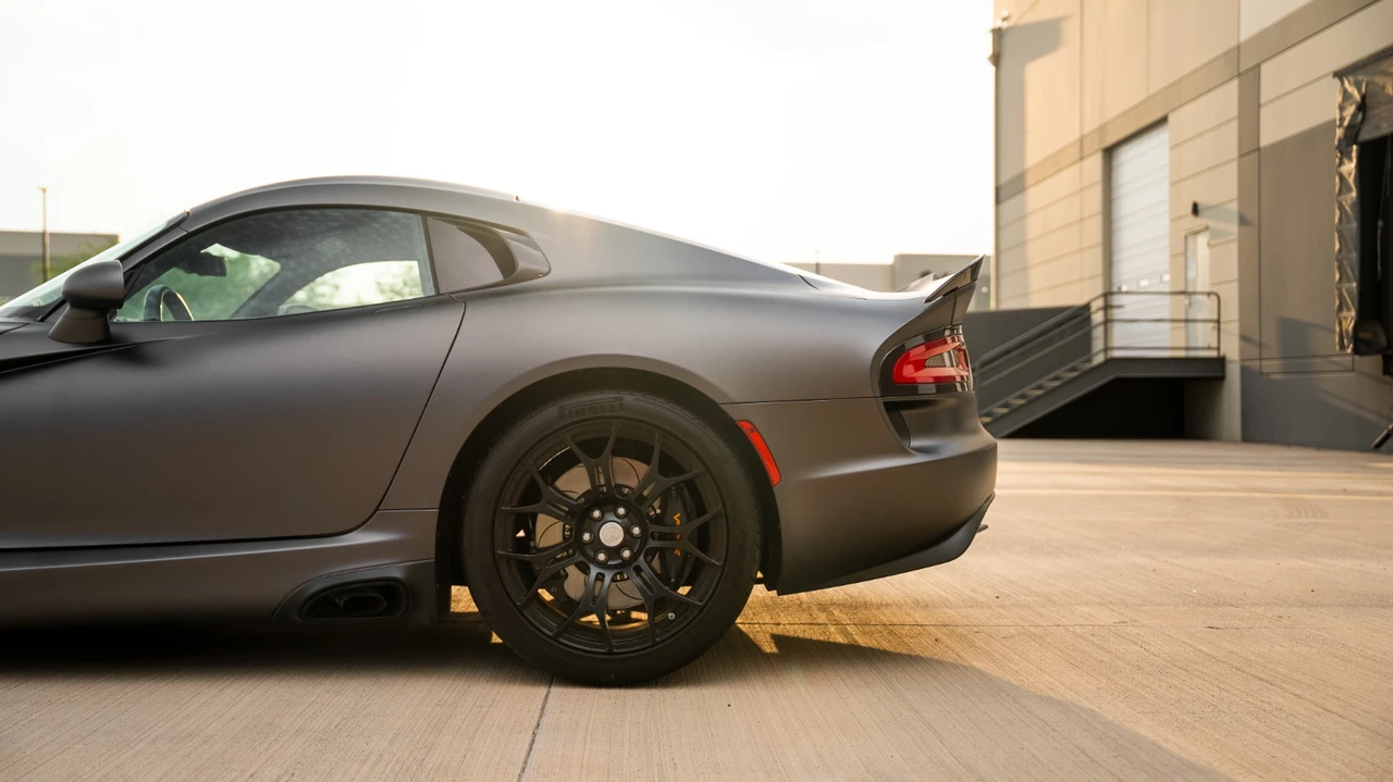 2014 Dodge Viper 5th Gen - Image 12 of 31