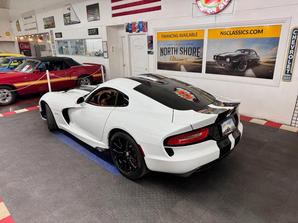 2014 Dodge Viper 5th Gen - Image 3 of 21