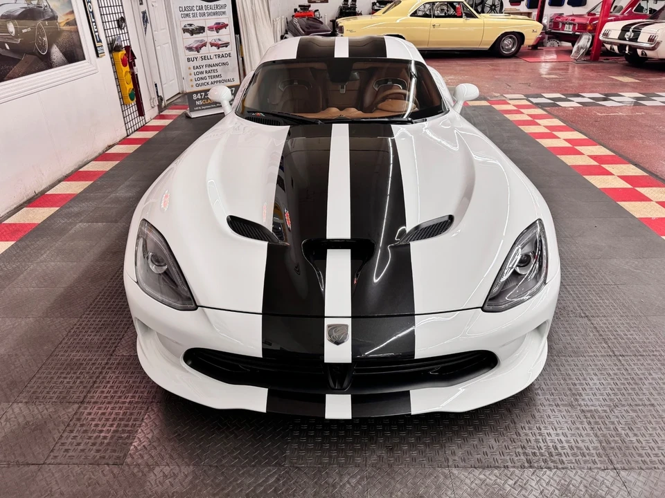 2014 Dodge Viper 5th Gen - Image 5 of 21