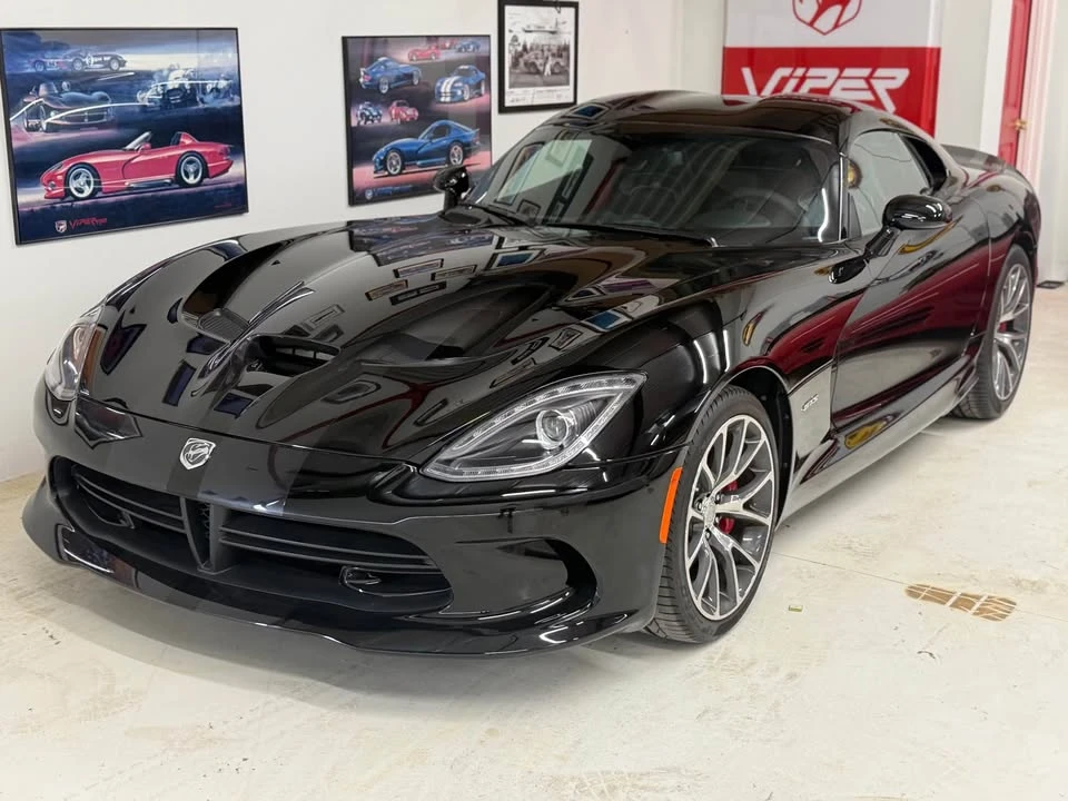 2014 Dodge Viper 5th Gen - Image 2 of 9
