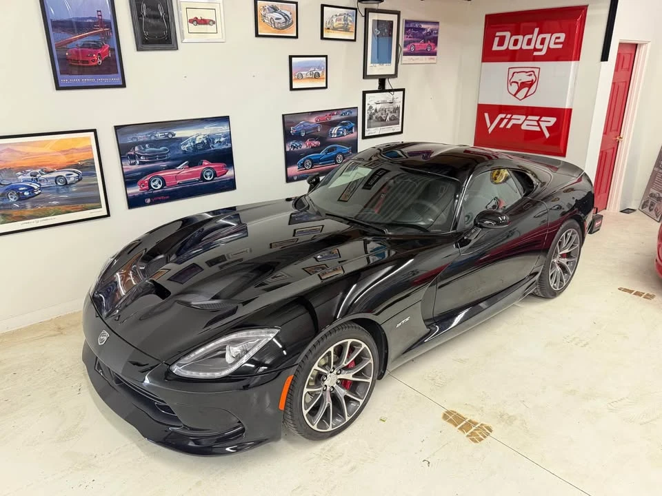 2014 Dodge Viper 5th Gen - Image 3 of 9