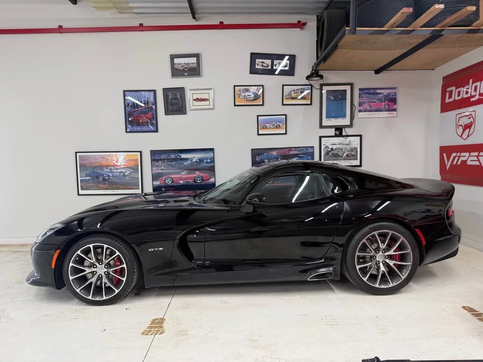 2014 Dodge Viper 5th Gen - Image 4 of 9