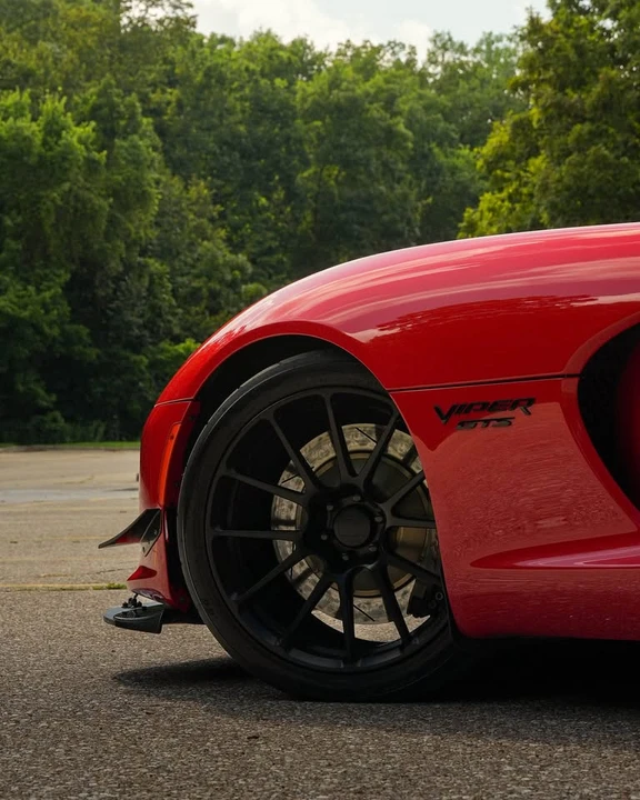 2014 Dodge Viper 5th Gen - Image 5 of 19