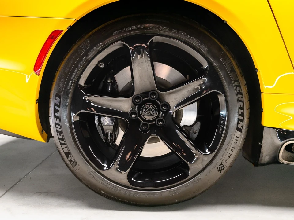 2014 Dodge Viper 5th Gen - Image 27 of 31