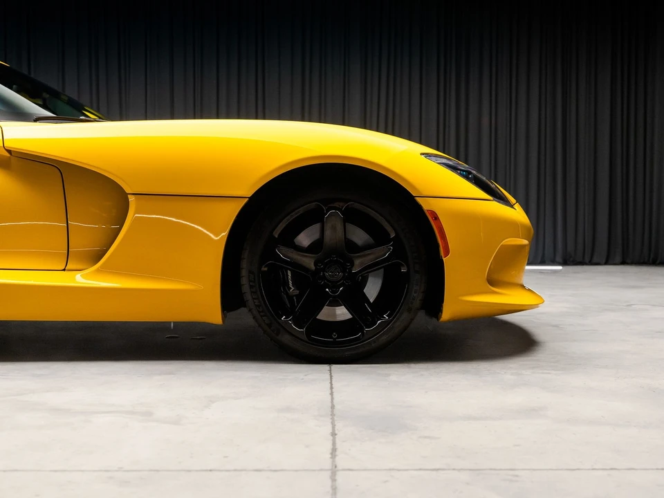2014 Dodge Viper 5th Gen - Image 24 of 31