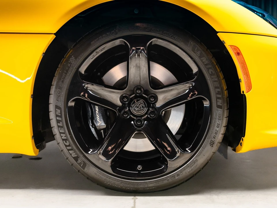 2014 Dodge Viper 5th Gen - Image 25 of 31